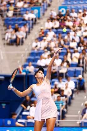 October 1, 2023, Tokyo, Japan: Veronika KUDERMETOVA (RUS) serves against Jessica PEGULA (USA) during the singles final match of the Toray Pan Pacific Open Tennis Tournament 2023 at the Ariake Coliseum. The tournament is held from September 25 to October 1st. Tokyo Japan - ZUMAm191 20231001_aap_m191_004 Copyright: xRodrigoxReyesxMarinx