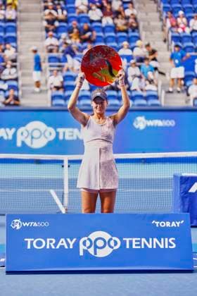 October 1, 2023, Tokyo, Japan: Veronika KUDERMETOVA (RUS) celebrates after winning the Singles Final match against Jessica PEGULA (USA) during the TORAY PAN PACIFIC OPEN TENNIS TOURNAMENT 2023 at Ariake Coliseum. The tournament is held from September 25 to October 1st. KUDERMENTOVA won 7-5, 6-1. Tokyo Japan - ZUMAm191 20231001_aap_m191_021 Copyright: xRodrigoxReyesxMarinx