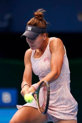 October 1, 2023, Tokyo, Japan: VERONIKA KUDERMETOVA of Russia hits a return against Jessica PEGULA (USA) during the singles final match of the Toray Pan Pacific Open Tennis Tournament 2023 at the Ariake Coliseum. Kudermetova defeated Pegula 7-5, 6-1. The tournament is held from September 25 to October 1st. Tokyo Japan - ZUMAm191 20231001_aap_m191_007 Copyright: xRodrigoxReyesxMarinx