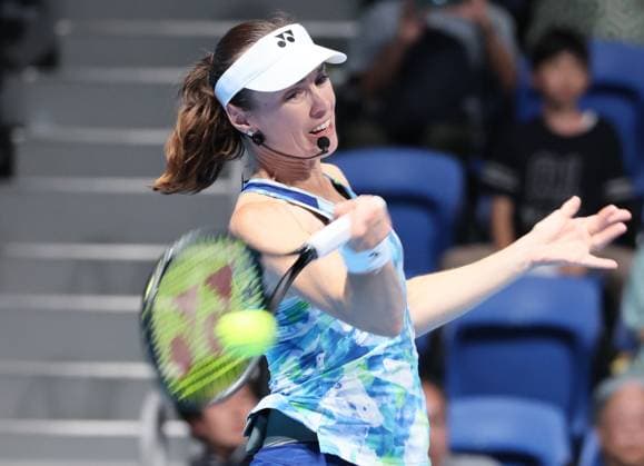 October 1, 2023, Tokyo, Japan - Swiss tennis legend Martina Hingis plays a doubles game for exhibition match after the final of the Toray Pan Pacifc Open tennis tournament at the Ariake Colosseum in Tokyo on Sunday, October 1, 2023. (photo by Yoshio Tsunoda AFLO) Noxthirdxpartyxsales  (231127589)