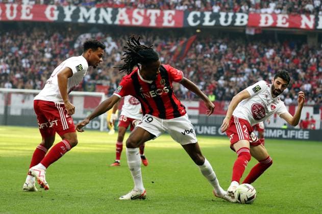 FOOT OGCN-BREST 01-10-23 PHOTOPQR NICE MATIN Jean François Ottonello ; Nice ; 01 10 2023 ; OGC Nice Stade Brestois - 7eme journee de championnat de France de football 2023 24, Allianz Riviera - 19- Kephren Thuram Nice France  Copyright: xPHOTOPQR NICExMATIN MAXPPPxJeanxFrançoisxOttonellox 20231001NIM7687 20231001NIM7687