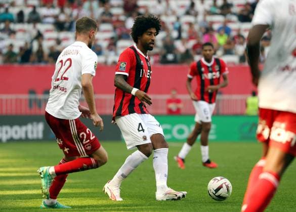 FOOT OGCN-BREST 01-10-23 PHOTOPQR NICE MATIN Jean François Ottonello ; Nice ; 01 10 2023 ; OGC Nice Stade Brestois - 7eme journee de championnat de France de football 2023 24, Allianz Riviera - 4- Dante Nice France  Copyright: xPHOTOPQR NICExMATIN MAXPPPxJeanxFrançoisxOttonellox 20231001NIM7988 20231001NIM7988