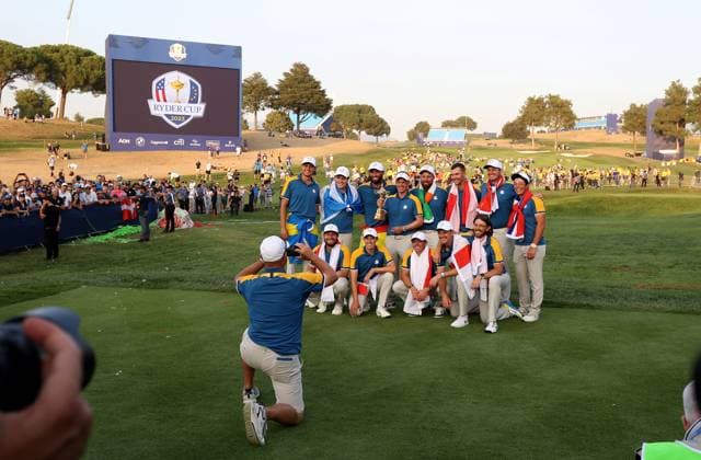 GOLF - Ryder Cup 2023 ROME,ITALY,01.OCT.23 - GOLF - Ryder Cup, Marco Simone Golf and Country Club. Image shows Ludvig Aberg (SWE EUR), Robert Macintyre (SCO EUR), Jon Rahm (ESP EUR), team captain Luke Donald, Shane Lowry (IRL EUR), Nicolai Hojgaard DEN EUR), Sepp Straka (AUT EUR) and Viktor Hovland (NOR EUR). Tyrell Hatton (ENG EUR), Matt Fitzpatrick (ENG EUR), Rory McIlroy (NIR EUR), Justin Rose (ENG EUR) and Tommy Fleetwood (ENG EUR). GEPAxpictures xHansxOberlaender