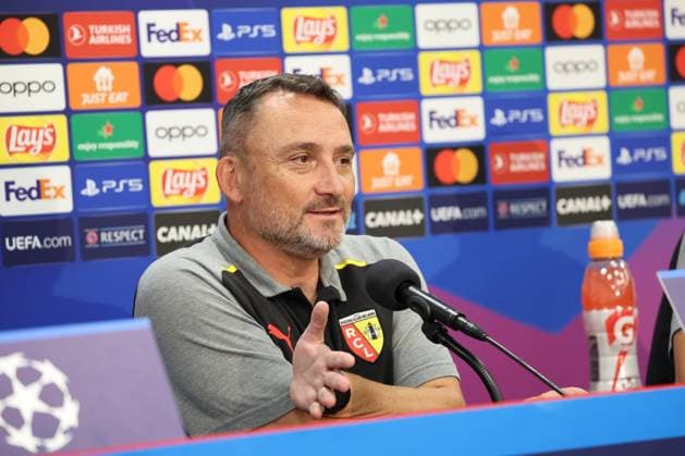 Franck HAISE (entraineur RC Lens) lors de la confÃ rence de presse d avant-match de Ligue des Champions entre le RC Lens et Arsenal, stade Bollaert-Delelis, le 2 octobre 2023 FOOTBALL : RC LENS vs ARSENAL - LIGUE DES CHAMPIONS - CONFERENCE PRESSE AVANT-MATCH - 02 10 2023 LaurentSanson Panoramic 
