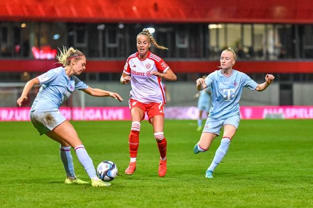Janina Hechler 28 Cologne , Giulia Gwinn 7 FC Bayern and Anna Gerhardt 21 Cologne in action at the Google Pixel womens Bundesliga match FC Bayern Munich 1 FC Cologne on 02 10 2023 Munich FC Bayern Campus Bayern Germany