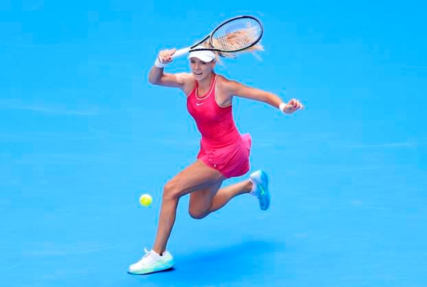 (231003) -- BEIJING, Oct. 3, 2023 -- Britain s Katie Boulter hits a return to Belarus Aryna Sabalenka during the women s singles second round match at 2023 China Open tennis tournament in Beijing, capital of China, Oct. 3, 2023. ) (SP)CHINA-BEIJING-TENNIS-CHINA OPEN-WOMEN S SINGLES-2ND ROUND (CN) LuoxYuan 