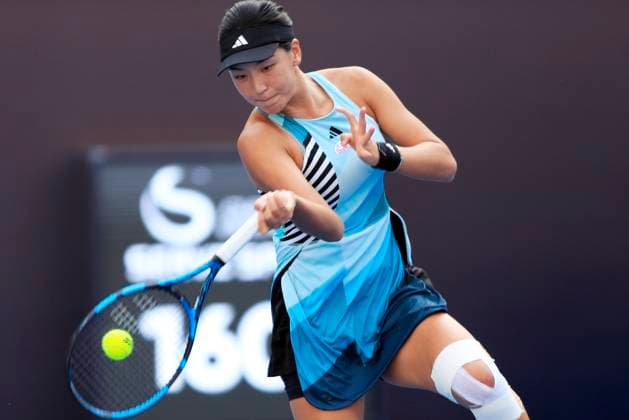 (231003) -- BEIJING, Oct. 3, 2023 -- China s Wang Xinyu hits a return to Russia s Daria Kasatkina during the women s singles second round match at 2023 China Open tennis tournament in Beijing, capital of China, Oct. 3, 2023. ) (SP)CHINA-BEIJING-TENNIS-CHINA OPEN-WOMEN S SINGLES-2ND ROUND (CN) LuoxYuan 