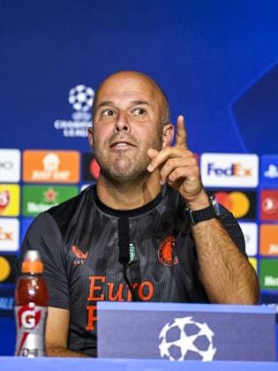 MADRID - Feyenoord coach Arne Slot during Feyenoord s press conference, PK, Pressekonferenz prior to the UEFA Champions League match against Atletico Madrid at Estadio Metropolitano on October 3, 2023 in Madrid, Spain. ANP OLAF KRAAK UEFA Champions League 2023 24 MD-1 2023 2024 xVIxANPxSportx xxANPxIVx 480122479 originalFilename: 480122479.jpg