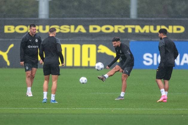 03 10 2023, football, season 2023 2024, 1 Bundesliga, training Borussia Dortmund, v l Niklas Süle Borussia Dortmund , Salih Özcan Borussia Dortmund , Dortmund training ground BVB NRW Germany xRHR PHOTO DEx Copyright: DennisxEwert RHR-FOTOx RHR-FOTO DE