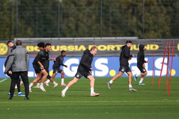03 10 2023, Football, 2023 2024 season, 1 Bundesliga, Training Borussia Dortmund, f l Felix Nmecha Borussia Dortmund , Julian Brandt Borussia Dortmund , Antonios Papadopoulos Borussia Dortmund , Dortmund Training Ground BVB NRW Germany xRHR PHOTO DEx Copyright: DennisxEwert RHR-FOTOx RHR-FOTO DE