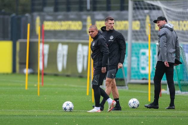 03 10 2023, football, season 2023 2024, 1 Bundesliga, training Borussia Dortmund, v l Donyell Malen Borussia Dortmund , Thomas Meunier Borussia Dortmund , Dortmund training ground BVB NRW Germany xRHR PHOTO DEx Copyright: DennisxEwert RHR-FOTOx RHR-FOTO DE