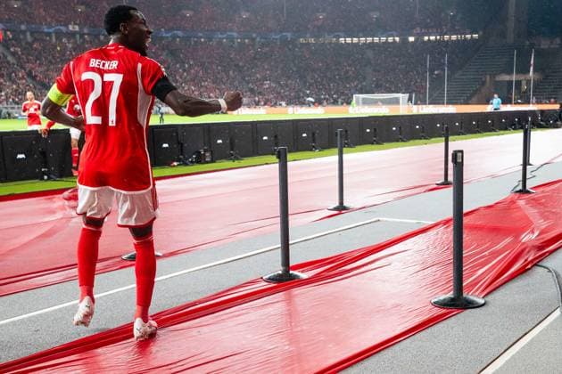 03 10 2023, xfrx, football UEFA Champions League, Union Berlin Sporting Braga emspor, v l Sheraldo Becker Union Berlin celebrate the goal,Torjubel zum 2 0 DFL DFB REGULATIONS PROHIBIT ANY USE OF PHOTOGRAPHS as IMAGE SEQUENCES and or QUASI VIDEO Berlin