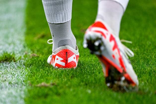 SOCCER - UEFA CL, RBS vs Sociedad iSALZBURG,AUSTRIA,03.OCT.23 - SOCCER - UEFA Champions League, group stage, Red Bull Salzburg vs Real Sociedad. Image shows a feature with shoes.  GEPAxpictures xDanielxSchoenherr