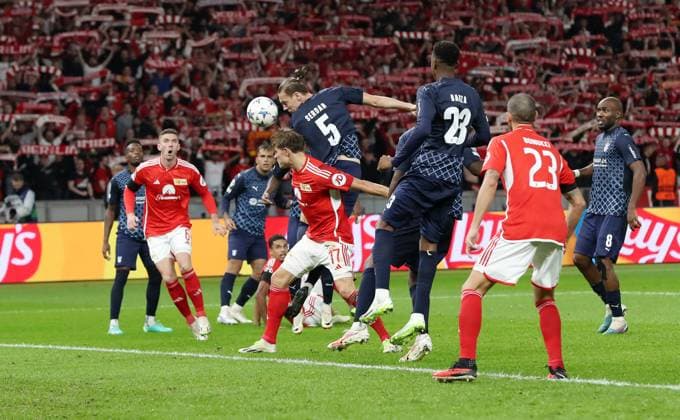 Kevin Behrens, Serdar Saatci duel match scene action sports soccer soccer UEFA Champions League UCL mens 2 match day season 2023 2024 03 10 2023 1 FC Union Berlin FCU vs SC Braga Olympiastadion DFL regulations prohibit any use of photographs as image sequences and or quasi video