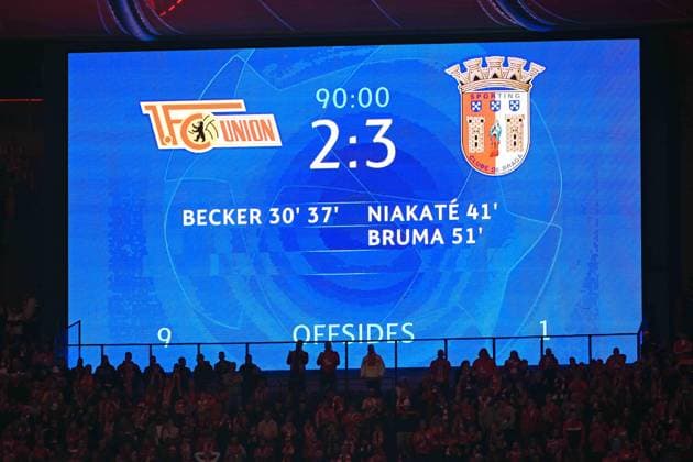 Football, Men, 2023 2024 season, UEFA Champions League Group C, Matchday 2 , 1 FC Union Berlin Sporting Braga, v l scoreboard with the final score 2 3, 03 10 2023, Copyright: xMatthiasxKochx
