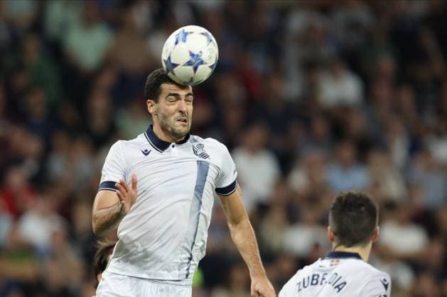 SOCCER - UEFA CL, RBS vs Sociedad SALZBURG,AUSTRIA,03.OCT.23 - SOCCER - UEFA Champions League, group stage, Red Bull Salzburg vs Real Sociedad. Image shows Mikel Merino (Sociedad).  GEPAxpictures xMathiasxMandl