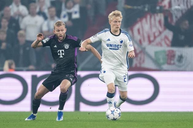 231003 Konrad Laimer of Bayern Munich and Birger Meling of Copenhagen during the UEFA Champions League football match between FC Copenhagen and Bayern Munich on October 3, 2023 in Copenhagen Photo Petter Arvidson BILDBYRAN kod PA PA0658 fotboll football soccer fotball champions league fc copenhagen bayern münchen bbeng bayern munich fc köpenhamn  Copyright: PETTERxARVIDSON BB231003PA024
