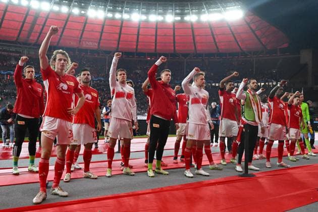 Football, Men, Season 2023 2024, UEFA Champions League Group C, Matchday 2 , 1 FC Union Berlin Sporting Braga, v l The players of 1 FC Union Berlin disappointed, disappointed in front of the fan curve, 03 10 2023, Copyright: xMatthiasxKochx