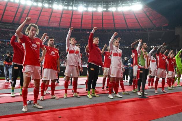 Football, Men, Season 2023 2024, UEFA Champions League Group C, Matchday 2 , 1 FC Union Berlin Sporting Braga, v l The players of 1 FC Union Berlin disappointed, disappointed in front of the fan curve, 03 10 2023, Copyright: xMatthiasxKochx