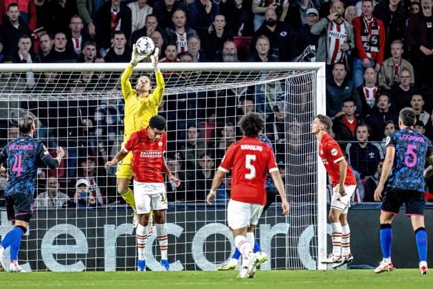 EINDHOVEN, Netherlands, 03-10-2023, SPO, Philips stadium, Champions League, season 2023 2024, Sevilla FC goalkeeper Orjan Nyland during the match PSV - Sevilla, Netherlands, Eindhoven on 3 oktober 2023 PSV - Sevilla  x22612624x Copyright: