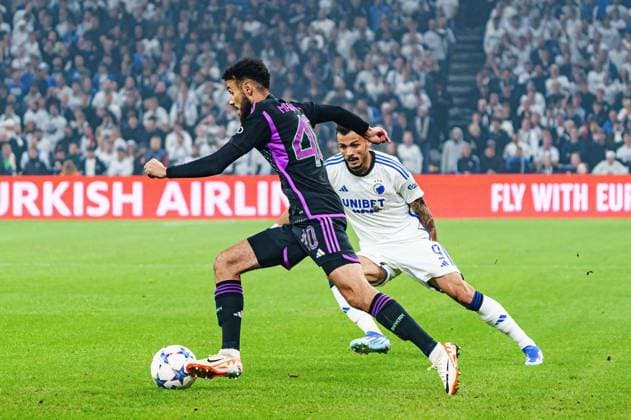 Nussair Mazraoui FC Bayern Muenchen, 40 , Diogo Goncalves FC Copenhagen, 09 DEN, FC Copenhagen vs FC Bayern Muenchen, Football, Champions League, Group A, Matchday 2, Season 2023 2024, 03 10 2023 DEN, FC Copenhagen vs FC Bayern Muenchen, Football, Champions League, Group A, Matchday 2, Season 2023 2024, 03 10 2023 Copenhagen. Copyright: xEibner-Pressefoto MarcelxvonxFehrnx EP_MFN