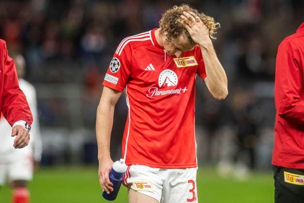 3 10 2023, GER, soccer, men, Champions League, UEFA, 2023 2024 season, matchday 2, 1 FC Union Berlin Sporting Braga 2 3 Alex Kral 1 FC Union Berlin is disappointed after the final whistle Berlin Olympiastadion Berlin Germany