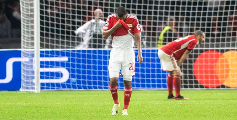 3 10 2023, GER, soccer, men, Champions League, UEFA, 2023 2024 season, matchday 2, 1 FC Union Berlin Sporting Braga 2 3 Raissa Laidouni 1 FC Union Berlin, l and Leonardo Bonucci 1 FC Union Berlin, r are disappointed after the final whistle Berlin Olympiastadion Berlin Germany