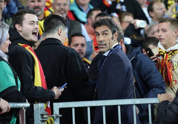 Lens, France, 3rd October 2023. Ex Arsenal player Robert Pires during the UEFA Champions League match at the Estadio Bollaert Delelis, Lens. Picture credit should read: David Klein Sportimage EDITORIAL USE ONLY. No use with unauthorised audio, video, data, fixture lists, club league logos or live services. Online in-match use limited to 120 images, no video emulation. No use in betting, games or single club league player publications. SPI-2623-0042