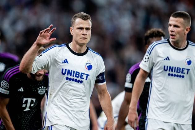 231003 Viktor Claesson of Copenhagen during the UEFA Champions League football match between FC Copenhagen and Bayern Munich on October 3, 2023 in Copenhagen Photo Petter Arvidson BILDBYRAN kod PA PA0658 fotboll football soccer fotball champions league fc copenhagen bayern münchen bbeng bayern munich fc köpenhamn  Copyright: PETTERxARVIDSON BB231003PA089