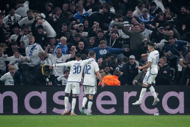 231003 Lukas Lerager of Copenhagen celebrates after scoring 1 0 during the UEFA Champions League football match between FC Copenhagen and Bayern Munich on October 3, 2023 in Copenhagen Photo Petter Arvidson BILDBYRAN kod PA PA0658 fotboll football soccer fotball champions league fc copenhagen bayern münchen bbeng bayern munich fc köpenhamn jubel publik  Copyright: PETTERxARVIDSON BB231003PA112