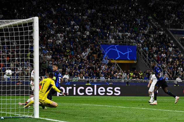 Sport Bilder des Tages FC Internazionale v SL Benfica - UEFA Champions League Marcus Thuram of FC Internazionale scores a goal during the UEFA Champions League football match between FC Internazionale and SL Benfica. Milan Italy Copyright: xNicolòxCampox