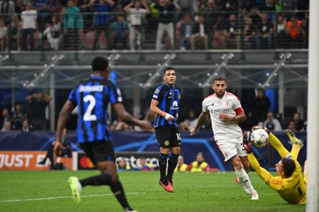 Lautaro Martinez of FC Inter during the UEFA Champions League match between Inter FC Internazionale and SL Benfica, on October 3, 2023, at Giuseppe Meazza San Siro Siro stadium in Milan, Italy. Photo Tiziano Ballabio  Copyright: xTizianoxBallabio IPAxSportx xipax xx IPA_40755651 IPA_IPA40755651
