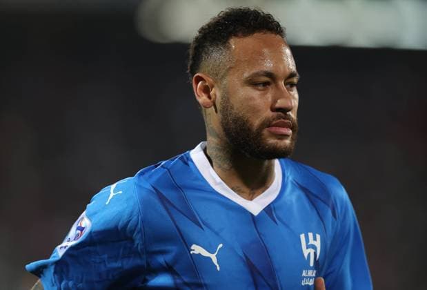 Football, Neymar Jr. cancels his contract with Al-Hilal and returns to Santos FC, archive pictures