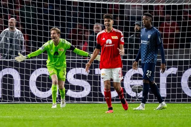 03 10 2023, xfrx, football UEFA Champions League, Union Berlin Sporting Braga emspor, v l Frederik Ronnow Union Berlin ,Diogo Leite Union Berlin DFL DFB REGULATES PROHIBIT ANY USE OF PHOTOGRAPHS as IMAGE SEQUENCES and or QUASI VIDEO Berlin