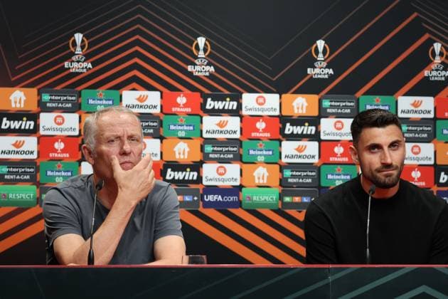 Freiburg, Germany 17 August 2023 Europa League 2023 2024 SC Freiburg press conference Matchday conference In picture from left coach Christian Streich SC Freiburg and Vincenzo Grifo SC Freiburg at the press conference, PK Europa Park Stadium Baden Württemberg Copyright: xFotostandx xHettichx