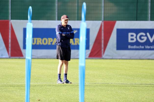 Football, EL, SC Freiburg, Training