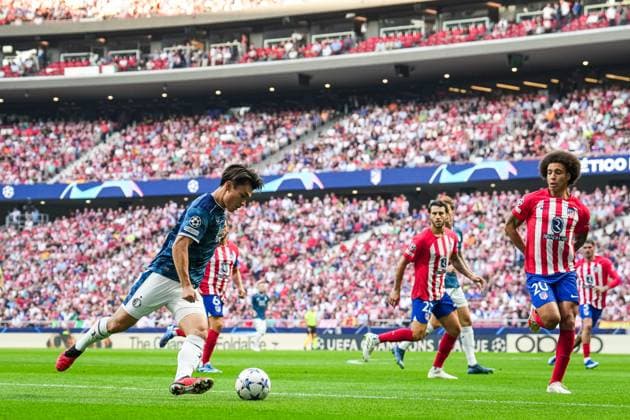 UEFA Champions League: Atletico Madrid v Feyenoord Madrid - Ayase Ueda of Feyenoord during the 2nd leg of the UEFA Champions League group stage between Atletico Madrid v Feyenoord at Estadio Metropolitano on 4 October 2023 in Madrid, Spain. Copyright: xTomxBodex