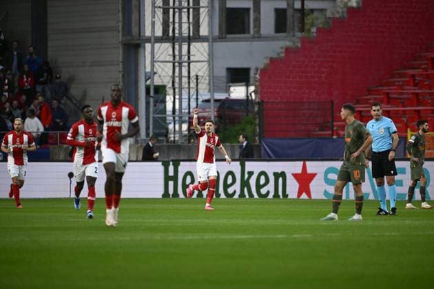 Royal Antwerp FC v FC Shakhtar Donetsk - UEFA Champions League DEURNE, BELGIUM - OCTOBER 04 : during the UEFA Champions League group H match between Royal Antwerp FC and FC Shakhtar Donetsk on October 4, 2023 in Deurne, Belgium, 04 10 2023 Deurne Belgium  Copyright: xPeterxDexVoechtx