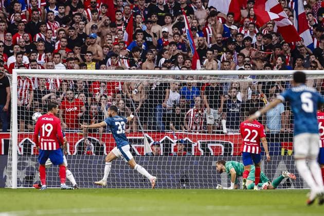 MADRID, 04-10-2023 Stadium Wanda Metropolitano, Champions League Football season 2023 2024 Match between Atletico Madrid and Feyenoord. 33 David Hancko celebrating the goal. 1-2. Atletico Madrid - Feyenoord  x22624206x Copyright: