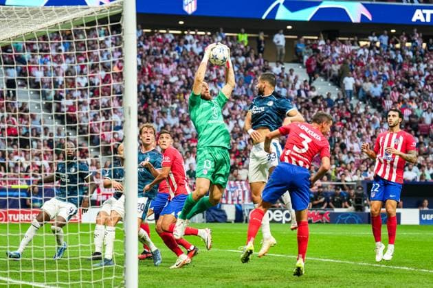 UEFA Champions League: Atletico Madrid v Feyenoord Madrid - Atletico Madrid goalkeeper Jan Oblak during the 2nd leg of the UEFA Champions League group stage between Atletico Madrid v Feyenoord at Estadio Metropolitano on 4 October 2023 in Madrid, Spain. Copyright: xYannickxVerhoevenx