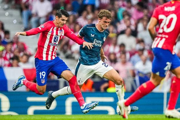 UEFA Champions League: Atletico Madrid v Feyenoord Madrid - Alvaro Morata of Atletico Madrid, Mats Wieffer of Feyenoord during the 2nd leg of the UEFA Champions League group stage between Atletico Madrid v Feyenoord at Estadio Metropolitano on 4 October 2023 in Madrid, Spain. Copyright: xTomxBodex