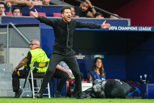 UEFA Champions League: Atletico Madrid v Feyenoord Madrid - Atletico Madrid coach Diego Simeone during the 2nd leg of the UEFA Champions League group stage between Atletico Madrid v Feyenoord at Estadio Metropolitano on 4 October 2023 in Madrid, Spain. Copyright: xYannickxVerhoevenx