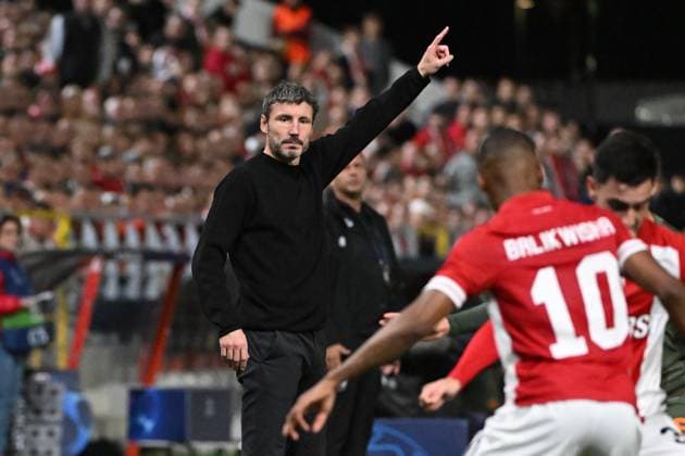 231004 Royal Antwerp FC vc FK Shakhtar Donetsk Mark Van Bommel, head coach of Antwerp, pictured during a football game between Royal Antwerp FC and FK Shakhtar Donetsk on day 2 in Group H of the UEFA Champions League season 2023-2024 competition on October 4, 2023 in Antwerp, Belgium. (Photo by Maarten Straetemans Isosport) ANTWERP BELGIUM  Copyright: xx 408818