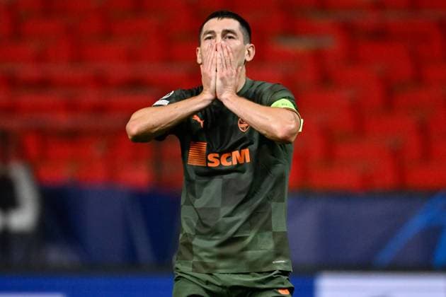 Royal Antwerp FC v FC Shakhtar Donetsk - UEFA Champions League DEURNE, BELGIUM - OCTOBER 04 : Taras Stepanenko midfielder of Shakhtar Donetsk looks dejected during the UEFA Champions League group H match between Royal Antwerp FC and FC Shakhtar Donetsk on October 4, 2023 in Deurne, Belgium, 04 10 2023 Deurne Belgium  Copyright: xPeterxDexVoechtx