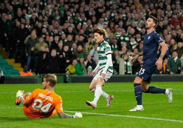 EDITORIAL USE ONLY No use with unauthorised audio, video, data, fixture lists, club league logos or live services. Online in-match use limited to 120 images, no video emulation. No use in betting, games or single club league player publications. Celtic v Lazio, UEFA Champions League, Group E, Football, Celtic Park, Glasgow, UK - 04 Oct 2023 EDITORIAL USE ONLY No use with unauthorised audio, video, data, fixture lists, club league logos or live services. Online in-match use limited to 120 images, no video emulation. No use in betting, games or single club league player publications.  Copyright: xStuartxWallace Shutterstockx 14134539g
