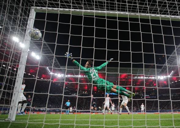 EDITORIAL USE ONLY No use with unauthorised audio, video, data, fixture lists, club league logos or live services. Online in-match use limited to 120 images, no video emulation. No use in betting, games or single club league player publications. RB Leipzig v Manchester City, UEFA Champions League, Group G, Football, Red Bull Arena, Leipzig, Germany - 04 Oct 2023 EDITORIAL USE ONLY No use with unauthorised audio, video, data, fixture lists, club league logos or live services. Online in-match use limited to 120 images, no video emulation. No use in betting, games or single club league player publications. Copyright: xMichaelxZemanek Shutterstockx 14134541q