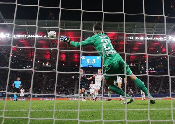 EDITORIAL USE ONLY No use with unauthorised audio, video, data, fixture lists, club league logos or live services. Online in-match use limited to 120 images, no video emulation. No use in betting, games or single club league player publications. RB Leipzig v Manchester City, UEFA Champions League, Group G, Football, Red Bull Arena, Leipzig, Germany - 04 Oct 2023 EDITORIAL USE ONLY No use with unauthorised audio, video, data, fixture lists, club league logos or live services. Online in-match use limited to 120 images, no video emulation. No use in betting, games or single club league player publications. Copyright: xMichaelxZemanek Shutterstockx 14134541r