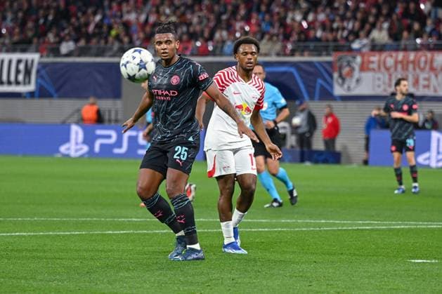 04 10 2023, Football, Champions League, Matchday 2, 2023 2024 season, RB Leipzig Manchester City, Manuel Akanji Manchester City , Lois Openda RB Leipzig , xRHR PHOTO TKx Copyright: RHR-FOTOx RHR-FOTO TK