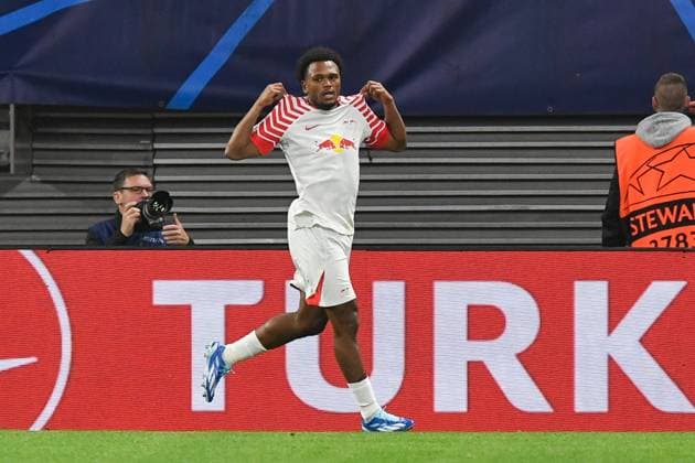 Football, Men, 2023 2024 season, UEFA Champions League Group G, Matchday 2 , RB Leipzig Manchester City, v l Lois Openda RB Leipzig goal celebration, cheers after scoring 1 1, 04 10 2023, Copyright: xSebastianxRäppold MatthiasxKochx