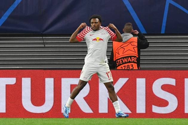Football, Men, 2023 2024 season, UEFA Champions League Group G, Matchday 2 , RB Leipzig Manchester City, v l Lois Openda RB Leipzig goal celebration, cheers after scoring 1 1, 04 10 2023, Copyright: xSebastianxRäppold MatthiasxKochx